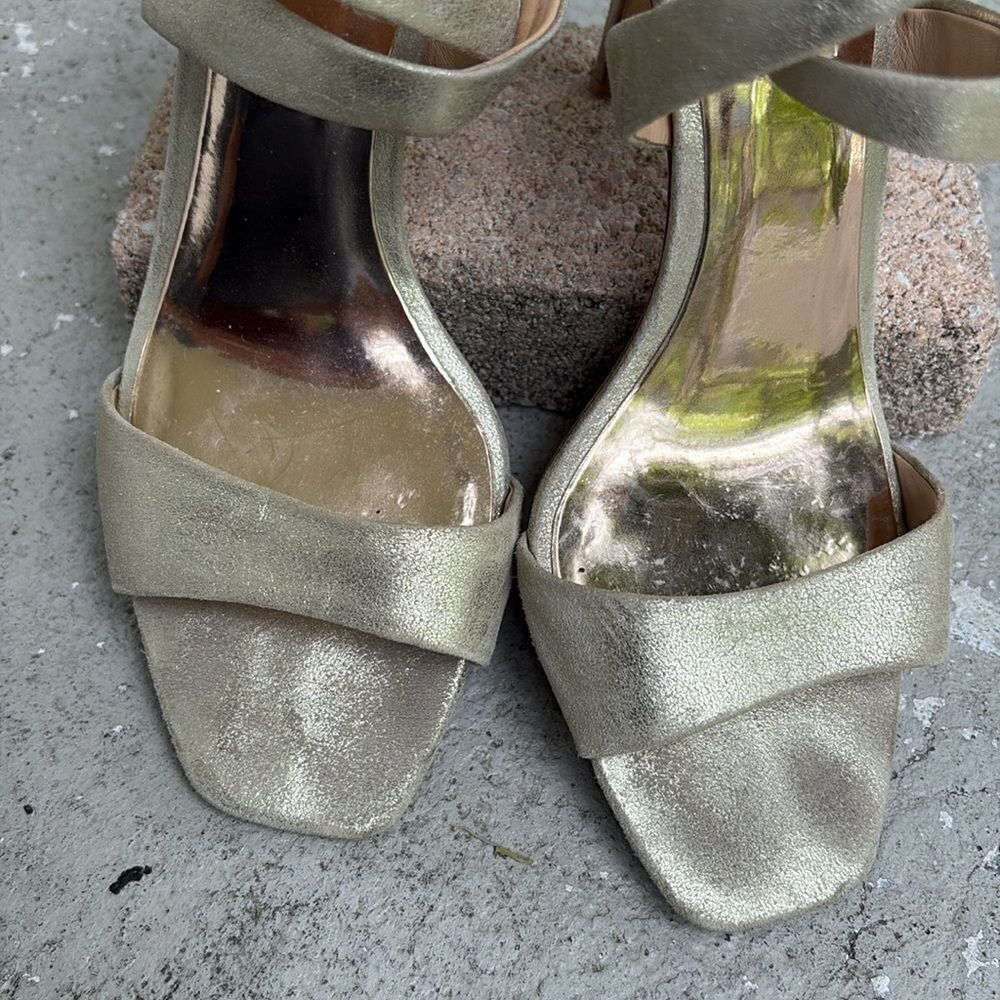 Badgley Mischka Rhinestone heels - Picture 6 of 10